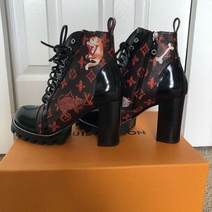 Louis Vuitton Star Trail Ankle Boots